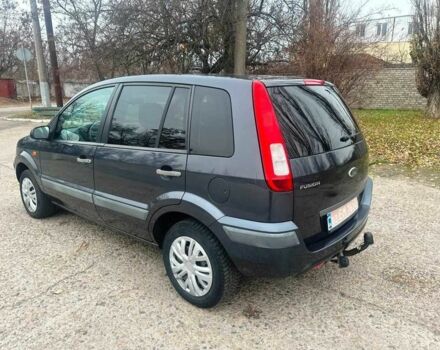 Серый Форд Фьюжн, объемом двигателя 1.4 л и пробегом 178 тыс. км за 5600 $, фото 1 на Automoto.ua