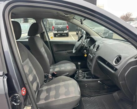 Серый Форд Фьюжн, объемом двигателя 1.4 л и пробегом 178 тыс. км за 3900 $, фото 17 на Automoto.ua