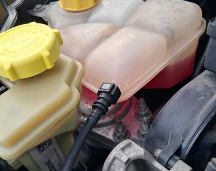 Сірий Форд Фьюжен, об'ємом двигуна 1.4 л та пробігом 228 тис. км за 4900 $, фото 25 на Automoto.ua