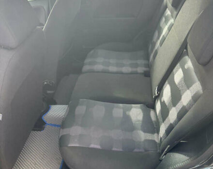 Серый Форд Фьюжн, объемом двигателя 1.4 л и пробегом 176 тыс. км за 4500 $, фото 4 на Automoto.ua