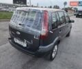 Серый Форд Фьюжн, объемом двигателя 1.4 л и пробегом 150 тыс. км за 1950 $, фото 11 на Automoto.ua