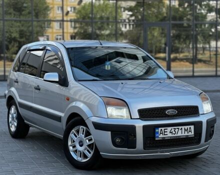 Сірий Форд Фьюжен, об'ємом двигуна 1.4 л та пробігом 275 тис. км за 3400 $, фото 7 на Automoto.ua