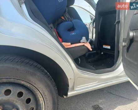 Форд Фьюжн 2008 в Киеве на Automoto.ua Серый Форд Фьюжн, объемом двигателя 1.4 л и пробегом 220 тыс. км за 5000 $, фото 11 на Automoto.ua
