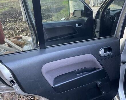 Серый Форд Фьюжн, объемом двигателя 1.4 л и пробегом 230 тыс. км за 5900 $, фото 45 на Automoto.ua