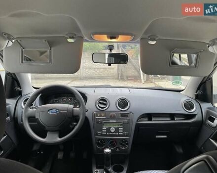 Серый Форд Фьюжн, объемом двигателя 1.4 л и пробегом 119 тыс. км за 5800 $, фото 56 на Automoto.ua