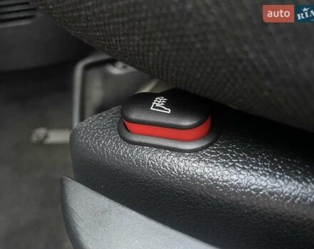 Серый Форд Фьюжн, объемом двигателя 1.4 л и пробегом 119 тыс. км за 5800 $, фото 85 на Automoto.ua