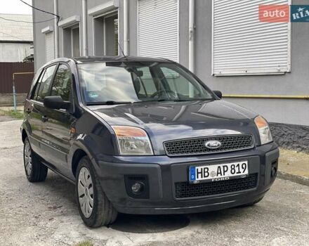 Серый Форд Фьюжн, объемом двигателя 1.4 л и пробегом 119 тыс. км за 5800 $, фото 2 на Automoto.ua