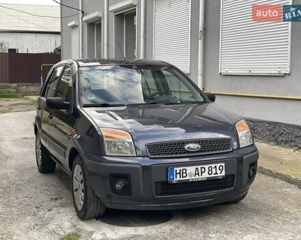 Серый Форд Фьюжн, объемом двигателя 1.4 л и пробегом 119 тыс. км за 5800 $, фото 1 на Automoto.ua