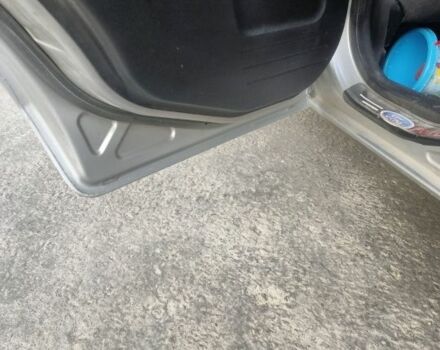 Сірий Форд Фьюжен, об'ємом двигуна 1.6 л та пробігом 232 тис. км за 3500 $, фото 9 на Automoto.ua