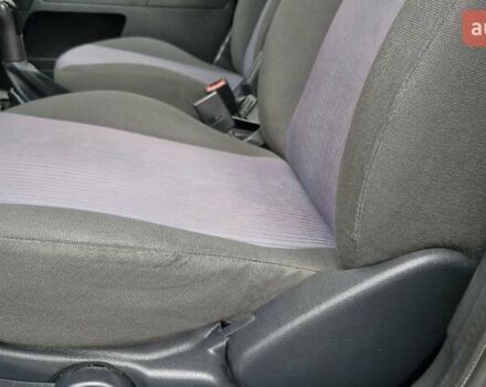 Серый Форд Фьюжн, объемом двигателя 1.6 л и пробегом 148 тыс. км за 5750 $, фото 25 на Automoto.ua