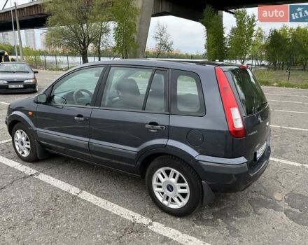 Серый Форд Фьюжн, объемом двигателя 1.4 л и пробегом 175 тыс. км за 4500 $, фото 2 на Automoto.ua