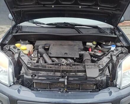 Сірий Форд Фьюжен, об'ємом двигуна 1.4 л та пробігом 37 тис. км за 7800 $, фото 18 на Automoto.ua
