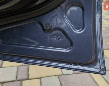 Серый Форд Фьюжн, объемом двигателя 1.6 л и пробегом 148 тыс. км за 5750 $, фото 33 на Automoto.ua