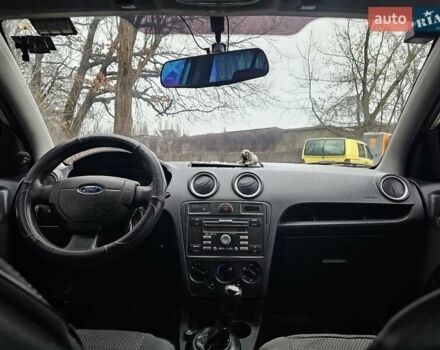 Серый Форд Фьюжн, объемом двигателя 1.39 л и пробегом 710 тыс. км за 2700 $, фото 16 на Automoto.ua