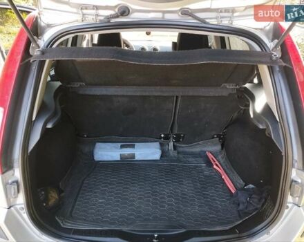 Сірий Форд Фьюжен, об'ємом двигуна 1.4 л та пробігом 306 тис. км за 4200 $, фото 7 на Automoto.ua