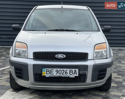 Сірий Форд Фьюжен, об'ємом двигуна 1.4 л та пробігом 133 тис. км за 3700 $, фото 1 на Automoto.ua