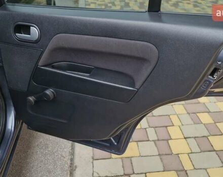 Серый Форд Фьюжн, объемом двигателя 1.6 л и пробегом 148 тыс. км за 5750 $, фото 49 на Automoto.ua