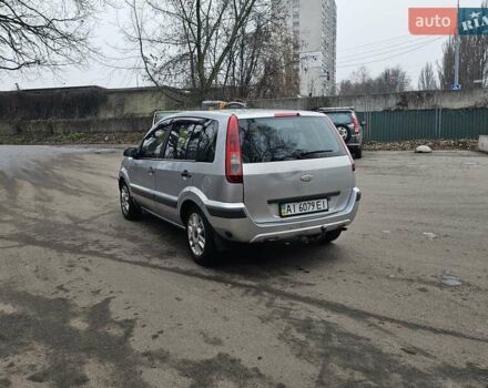 Серый Форд Фьюжн, объемом двигателя 1.39 л и пробегом 710 тыс. км за 2700 $, фото 5 на Automoto.ua