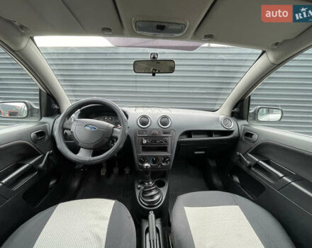 Сірий Форд Фьюжен, об'ємом двигуна 1.4 л та пробігом 133 тис. км за 3700 $, фото 11 на Automoto.ua