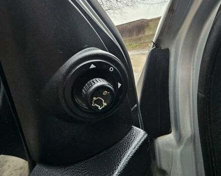 Серый Форд Фьюжн, объемом двигателя 1.39 л и пробегом 710 тыс. км за 2700 $, фото 23 на Automoto.ua