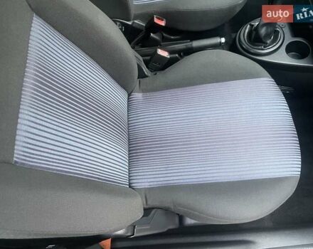 Серый Форд Фьюжн, объемом двигателя 1.4 л и пробегом 119 тыс. км за 5800 $, фото 90 на Automoto.ua