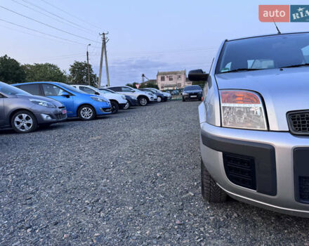 Серый Форд Фьюжн, объемом двигателя 1.6 л и пробегом 180 тыс. км за 7140 $, фото 5 на Automoto.ua