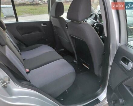 Серый Форд Фьюжн, объемом двигателя 1.4 л и пробегом 154 тыс. км за 4999 $, фото 7 на Automoto.ua