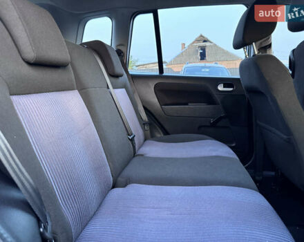 Серый Форд Фьюжн, объемом двигателя 1.6 л и пробегом 180 тыс. км за 7140 $, фото 40 на Automoto.ua