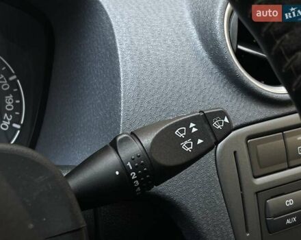 Сірий Форд Фьюжен, об'ємом двигуна 1.4 л та пробігом 152 тис. км за 5399 $, фото 27 на Automoto.ua