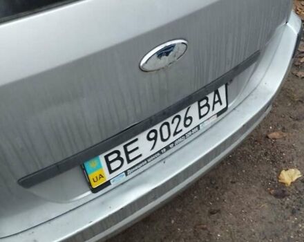 Серый Форд Фьюжн, объемом двигателя 1.39 л и пробегом 133 тыс. км за 4000 $, фото 5 на Automoto.ua