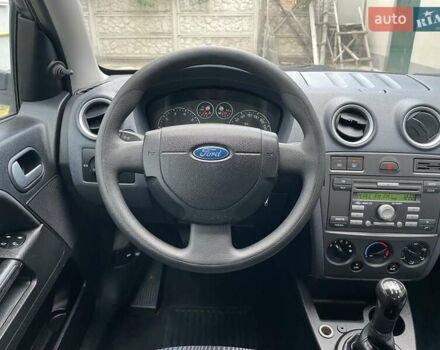 Серый Форд Фьюжн, объемом двигателя 1.4 л и пробегом 119 тыс. км за 5800 $, фото 65 на Automoto.ua