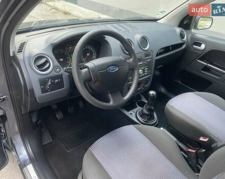 Серый Форд Фьюжн, объемом двигателя 1.4 л и пробегом 119 тыс. км за 5800 $, фото 82 на Automoto.ua