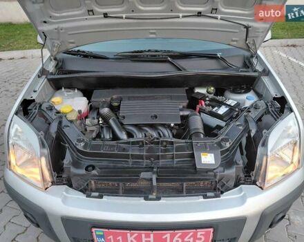 Серый Форд Фьюжн, объемом двигателя 1.4 л и пробегом 154 тыс. км за 4600 $, фото 8 на Automoto.ua