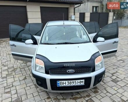 Сірий Форд Фьюжен, об'ємом двигуна 1.39 л та пробігом 211 тис. км за 3888 $, фото 13 на Automoto.ua