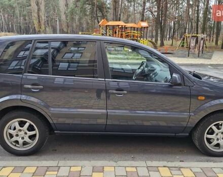 Серый Форд Фьюжн, объемом двигателя 1.6 л и пробегом 148 тыс. км за 5750 $, фото 5 на Automoto.ua