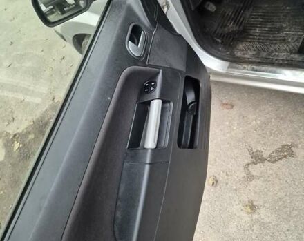 Форд Фьюжен 2008 у Києві на Automoto.ua Сірий Форд Фьюжен, об'ємом двигуна 1.6 л та пробігом 183 тис. км за 4300 $, фото 3 на Automoto.ua