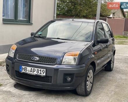 Серый Форд Фьюжн, объемом двигателя 1.4 л и пробегом 119 тыс. км за 5800 $, фото 6 на Automoto.ua