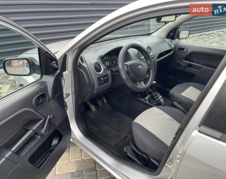 Сірий Форд Фьюжен, об'ємом двигуна 1.4 л та пробігом 133 тис. км за 3700 $, фото 6 на Automoto.ua