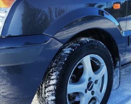 Сірий Форд Фьюжен, об'ємом двигуна 1.39 л та пробігом 180 тис. км за 5000 $, фото 2 на Automoto.ua