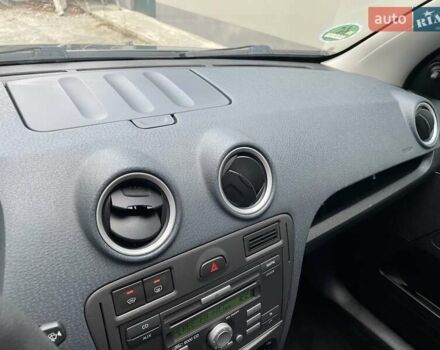 Серый Форд Фьюжн, объемом двигателя 1.4 л и пробегом 119 тыс. км за 5800 $, фото 75 на Automoto.ua