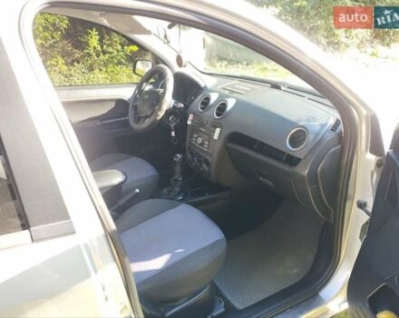 Сірий Форд Фьюжен, об'ємом двигуна 1.4 л та пробігом 306 тис. км за 4200 $, фото 4 на Automoto.ua