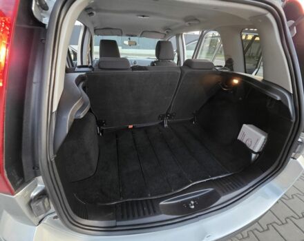 Серый Форд Фьюжн, объемом двигателя 1.4 л и пробегом 155 тыс. км за 4750 $, фото 6 на Automoto.ua