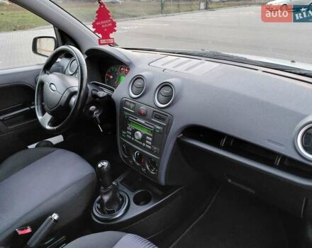 Серый Форд Фьюжн, объемом двигателя 1.4 л и пробегом 154 тыс. км за 4600 $, фото 6 на Automoto.ua