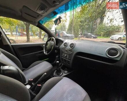 Сірий Форд Фьюжен, об'ємом двигуна 1.4 л та пробігом 150 тис. км за 4500 $, фото 10 на Automoto.ua