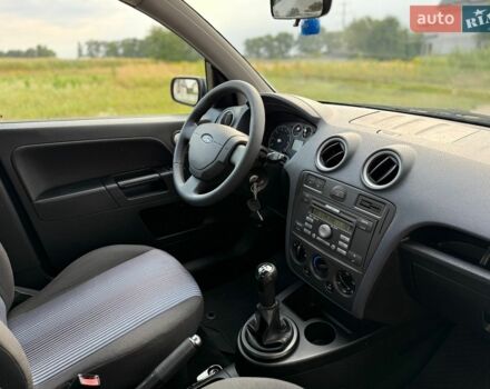 Серый Форд Фьюжн, объемом двигателя 1.4 л и пробегом 203 тыс. км за 6100 $, фото 27 на Automoto.ua