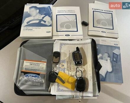 Сірий Форд Фьюжен, об'ємом двигуна 1.39 л та пробігом 211 тис. км за 3888 $, фото 17 на Automoto.ua