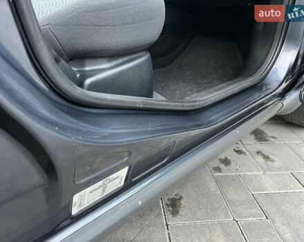 Серый Форд Фьюжн, объемом двигателя 1.6 л и пробегом 218 тыс. км за 6950 $, фото 51 на Automoto.ua