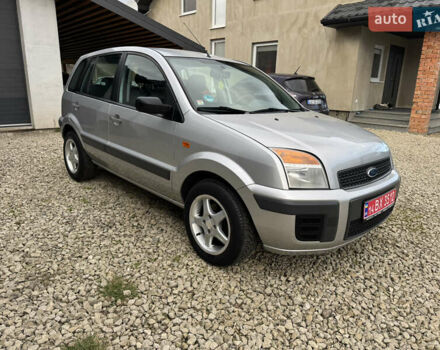 Форд Фьюжн 2009 в Долине на Automoto.ua Серый Форд Фьюжн, объемом двигателя 1.4 л и пробегом 147 тыс. км за 5200 $, фото 4 на Automoto.ua