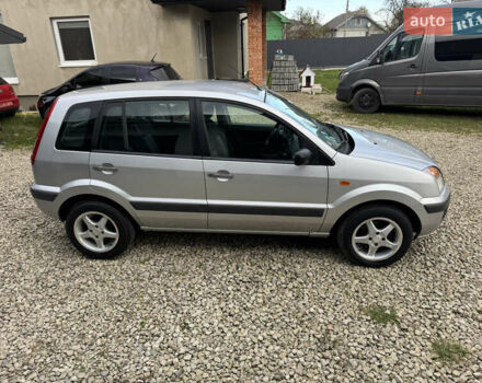 Форд Фьюжн 2009 в Долине на Automoto.ua Серый Форд Фьюжн, объемом двигателя 1.4 л и пробегом 147 тыс. км за 5200 $, фото 5 на Automoto.ua