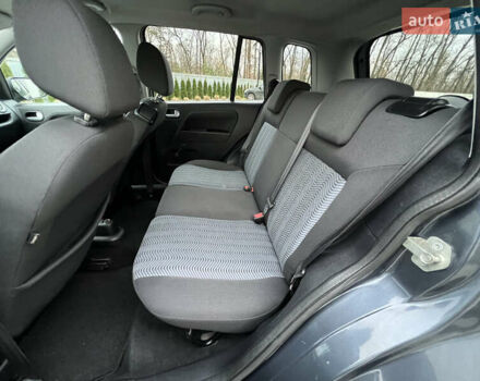 Серый Форд Фьюжн, объемом двигателя 1.6 л и пробегом 218 тыс. км за 6950 $, фото 73 на Automoto.ua